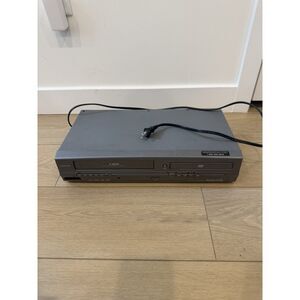 Magnavox MWD2205 DVD VCR Combo Player DVD Works VCR Does Not FOR PARTS AS IS